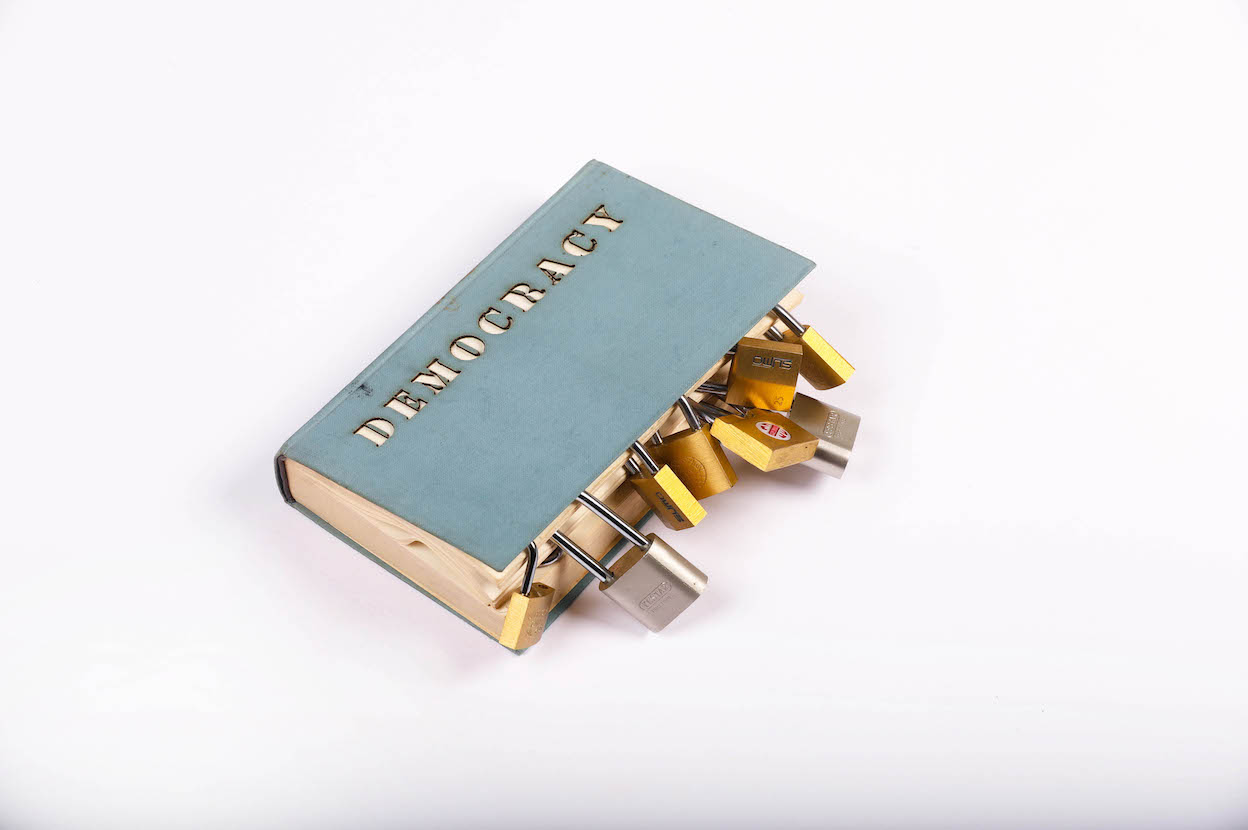 Kingsley Gunatillake, book art, Used books &padlocks
